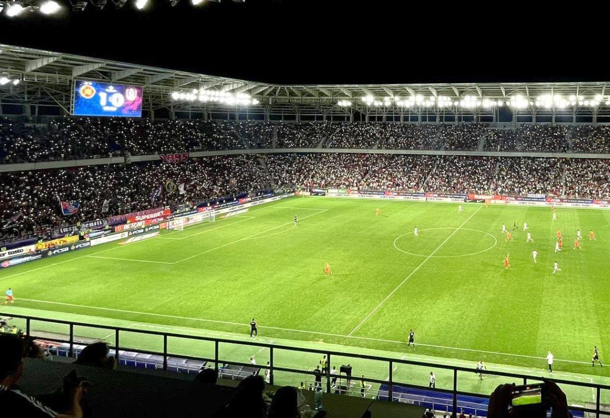 „Steaua suntem noi!” » Compagno a declanșat nebunia în Ghencea! Stadionul a ERUPT la primul gol marcat „acasă” după 8 ani de FCSB