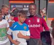 Moment viral: fanii s-au îngrămădit să facă poze cu el, crezând că e fotbalist! Cum a reacționat bărbatul