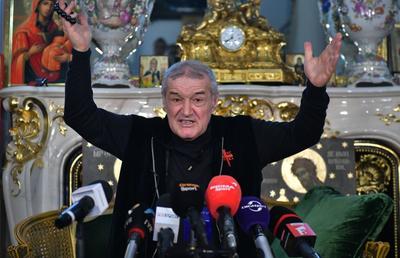 Gigi Becali a făcut praf doi jucători după FCSB - Farul: „Nu mai înțeleg nimic din fotbal”