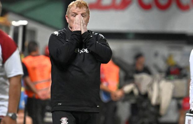 Neil Lennon, acuzat că a prejudiciat Rapidul de 3 milioane de euro! „Ura lui a depășit interesele clubului actual!”
