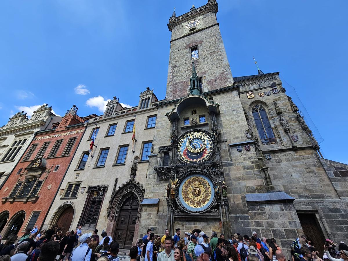 FCSB - campioana pierdută prin forfata creată de turiști în Praga