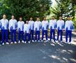 Marius Băcăoanu (cu componenții bărcii de 8 plus 1 rame) - Antrenori ai lotului național de canotaj Foto: COSR