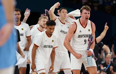 Știm prima semifinalistă a probei de baschet masculin de la Jocurile Olimpice » Giannis Antetokounmpo, învins de campioana mondială
