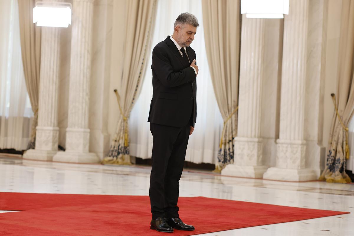 Imagini de la funeraliile lui Ion Iliescu, de la Palatul Cotroceni / foto: Cristi Preda (GSP.ro)