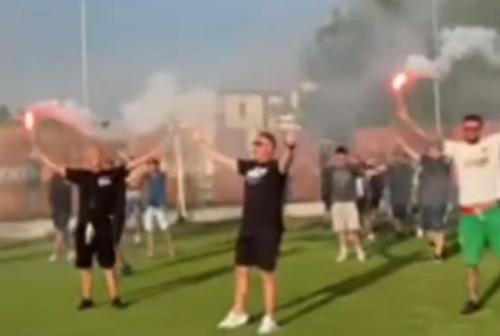 30 de suporteri cu torțe la antrenamentul FCSB-ului