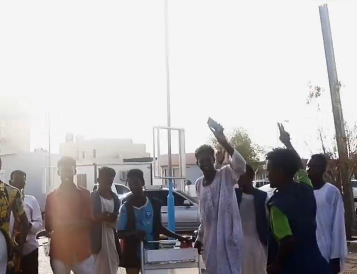 Reghecampf a adus un român în Sudan: „Vă promit că vom cuceri multe trofee”