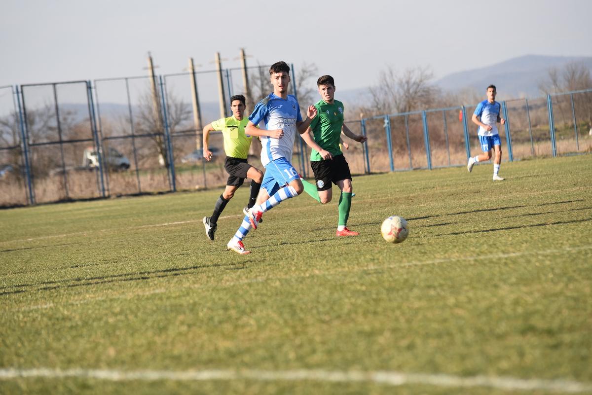 Stadionul din Fărcășești, unde FCU Craiova a fost eliminată