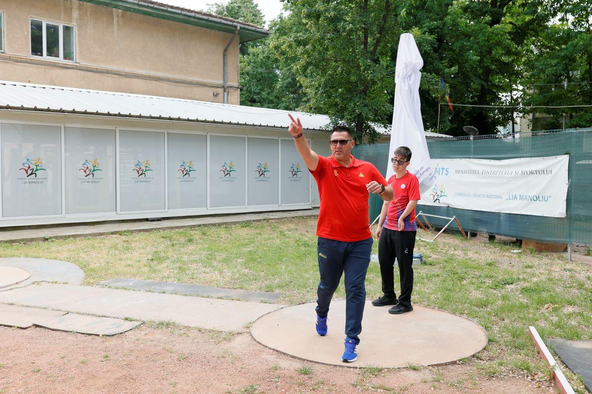 Alexandru Parausanu, sportiv paralimpic - antrenament