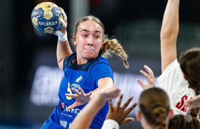 Învinsă la o diferență de 11 goluri, România va juca vineri, 7 august, pentru locul 11 la Campionatul Mondial U18
