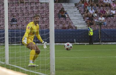 CFR Cluj a schimbat portarul la pauza meciului cu Tromso: NU era accidentat!