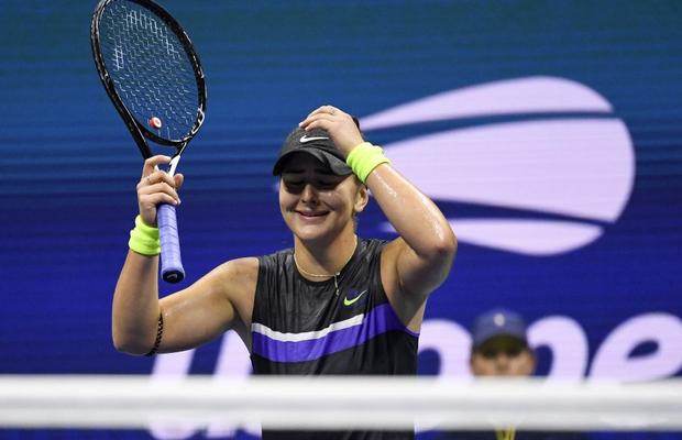 US OPEN // VIDEO Bianca Andreescu face senzație la US Open! S-a calificat în finală și va juca din nou cu Serena Williams: „E o nebunie!”