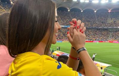ROMÂNIA - SPANIA 1-2 // GALERIE FOTO Ce gusturi bune are George Pușcaș! Iubita i-a făcut galerie