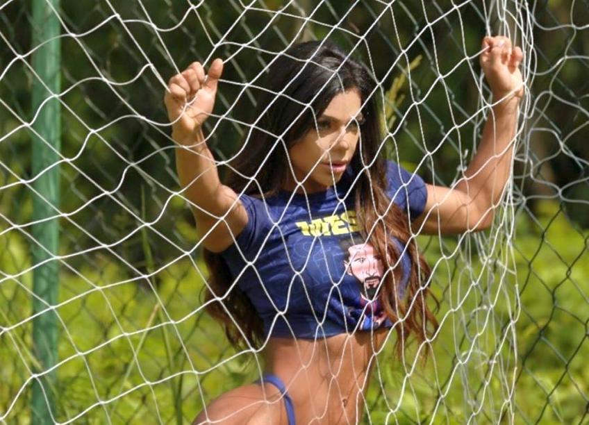 Suzy Cortez, cunoscută ca Miss Bum Bum, este una dintre cele mai mari fane ale lui Leo Messi (33 de ani). Modelul brazilian i-a luat apărarea în conflictul pe care îl are cu președintele Bartomeu.