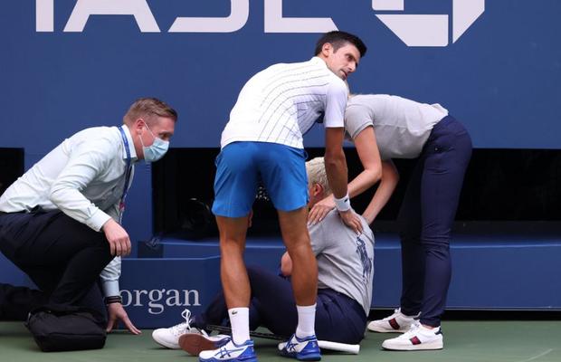 Novak Djokovic, descalificat de la US Open! Alte 8 gesturi nesportive celebre: de la Ilie Năstase și Irina Spîrlea, până la McEnroe și Agassi