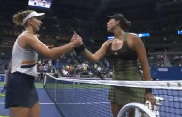 Scandal cu scântei la US Open! Muguruza s-a burzuluit la Krejcikova, care a acuzat probleme de respirație și a fost ajutată să iasă de pe teren!