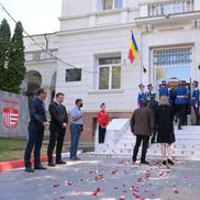 Trupul neînsufleţit al lui Ivan Patzaichin a fost depus la sediul clubului Dinamo / foto: Raed Krishan(GSP)