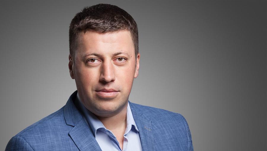 Liviu Alexa FOTO Facebook „Ai pile, furi tortul și «te râzi» de proști” » Cine este de fapt administratorul judiciar de la Dinamo: jocuri de culise pe axa Zăvăleanu-Dâncu-Burleanu