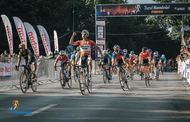Polonezul Jakub KACZMAREK a câștigat cea de-a 54-a ediție a Turului României. Românul Serghei Țvetcov a ocupat locul doi