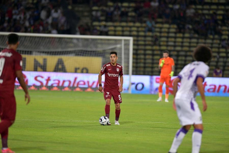 Jonathan Rodriguez Dan Petrescu a vrut să scape de un titular, dar fotbalistul s-a opus! » Un club din Liga 1 pregătise actele: „La 23:55 așteptam un semn. Era win-win”