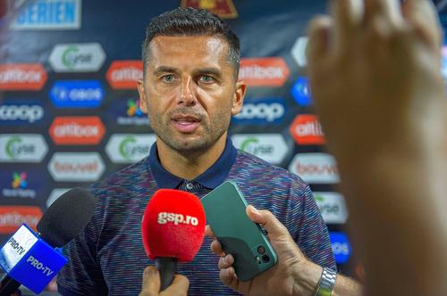 Nicolae Dică, antrenorul FCSB, susține că Joyskim Dawa (26 de ani, fundaș central) nu va mai juca dacă va continua să greșească decisiv.
