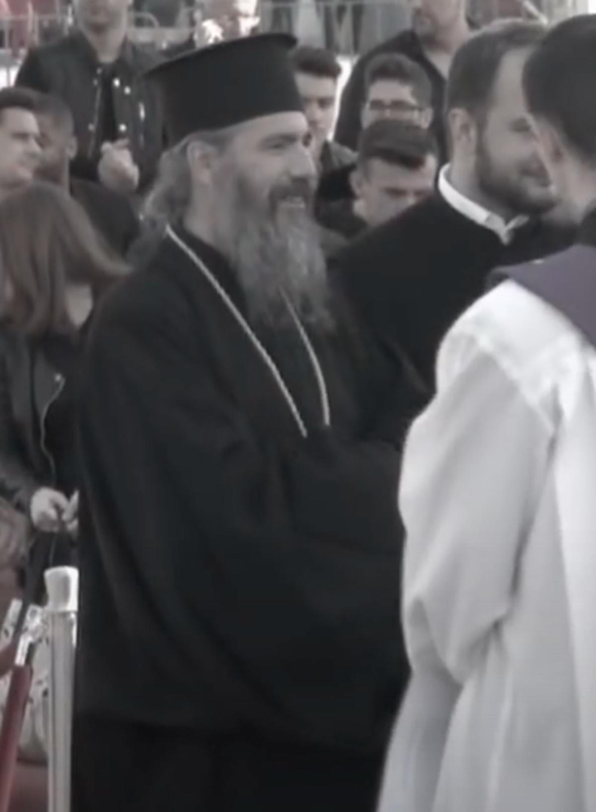 Magazioner, ultras, preot, psiholog, impostor? Cazul misteriosului bărbat angajat de Dinamo din DDB: „Am două facultăți, cum să fiu «sifonul» lui Elias?!”