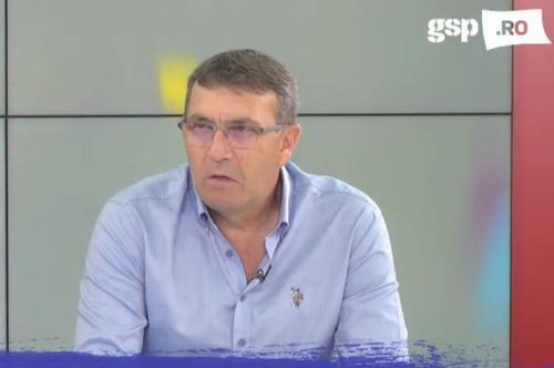 Eugen Neagoe, ultima dată antrenorul CS Universității Craiova, a comentat la GSP Live informația conform căreia Ilie Poenaru, actualul „principal” de la FC Voluntari, conversa pe WhatsApp cu Alexandru Meszar, conducătorul celor de la UTA