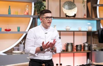 Bucătarul de numai 18 ani care la numai 14 ani gătea pentru Kylian Mbappe și Karim Benzema l-a făcut pe Cătălin Scărlătescu să îi dea „Cuțitul de Aur”: „Mi-au plăcut culorile”