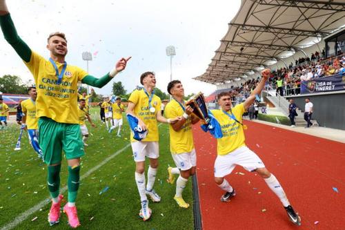 Campioana României la tineret, CS Universitatea Craiova, o va înfrunta pe Partizan Belgrad în primul tur al UEFA Youth League, varianta de tineret a UEFA Champions League.