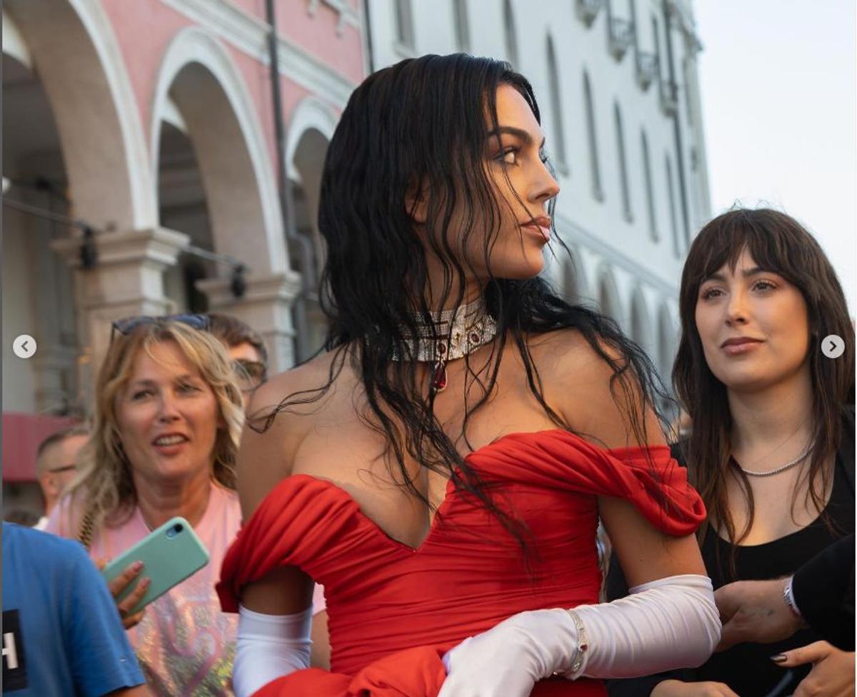 Georgina Rodriguez a făcut senzație în vacanța din Sardinia (2023). Foto: Instagram