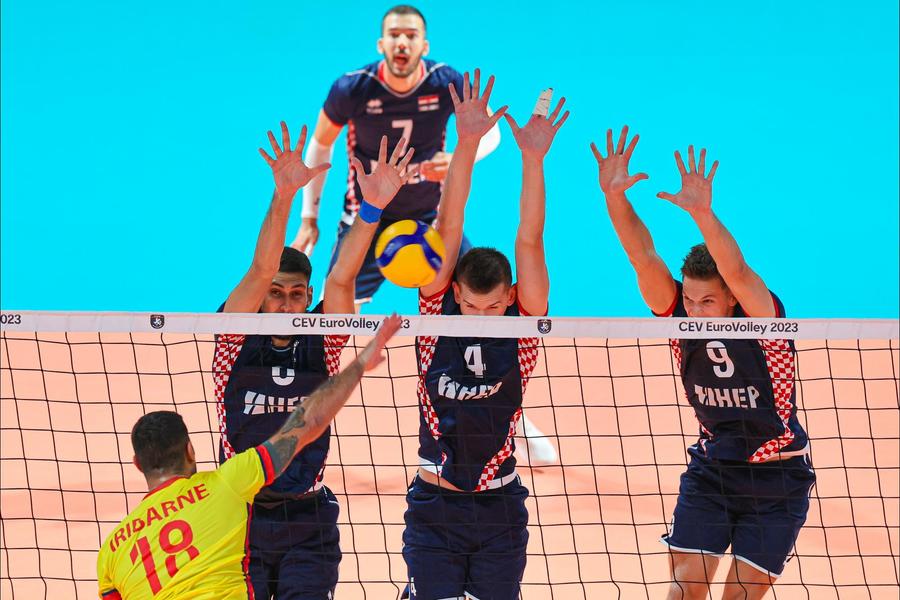 Blocajul croaților e unul redutabil FOTO CEV Laurențiu Lică, fostul căpitan naționalei, despre „optimea” împotriva Croației de la Campionatul European: „Avem șansa noastră!”