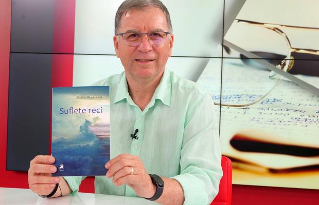 Poetul Valeriu Argăseală » Momentul în care președintele FCSB începe să recite în platoul Gazetei: „Se odihnesc cei plini de milioane / Lasă palate, conturi, avioane”