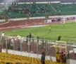 Haos sub ochii vedetelor din Premier League » Doar militarii înarmați au putut opri furia fanilor, după ce naționala lor a suferit un eșec istoric