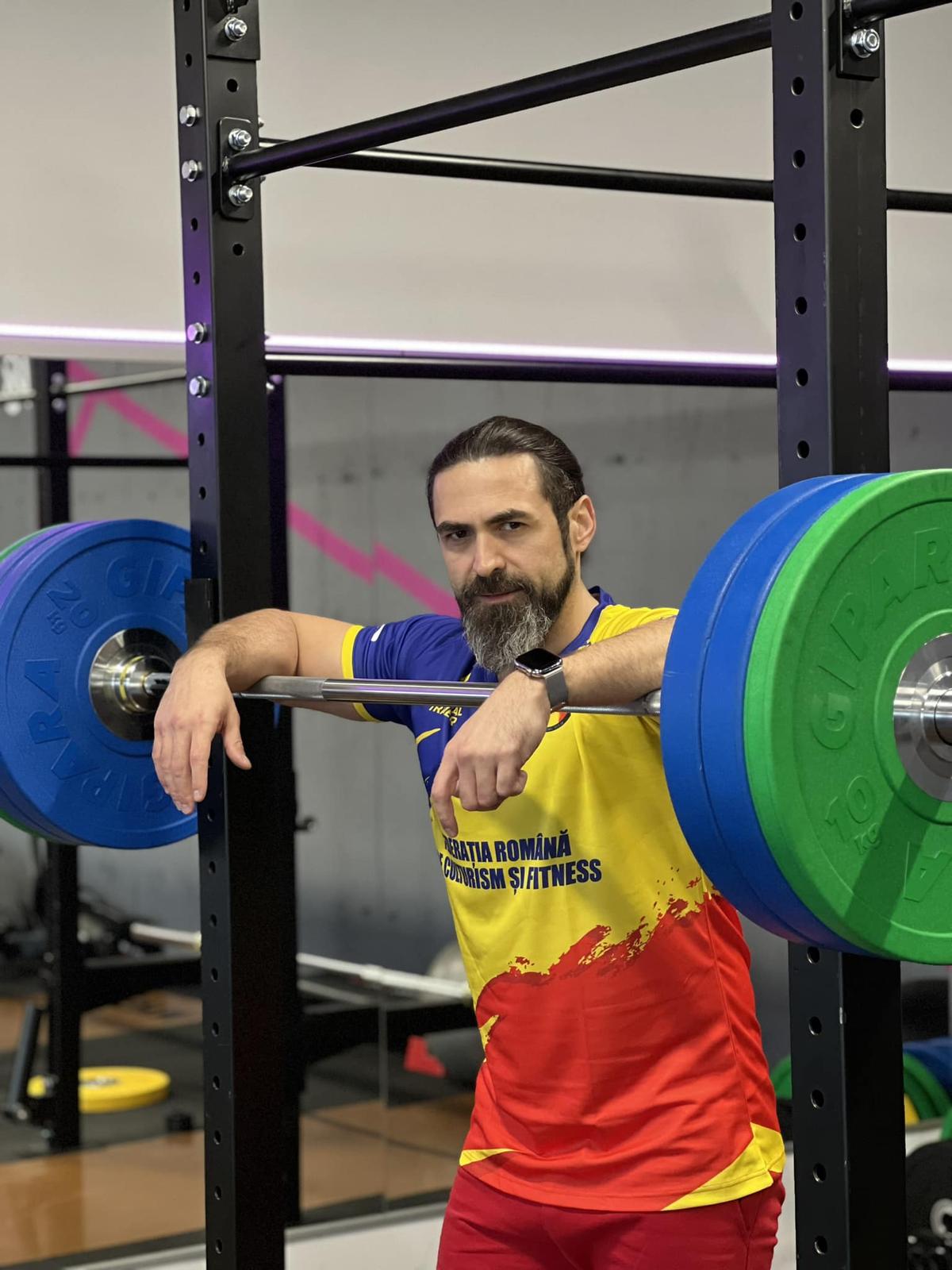 Antrenor cu 20 de ani de experiență în fitness: „90% dintre influencerii de health nu sunt curați!” + Care e „cel mai puternic aliment”