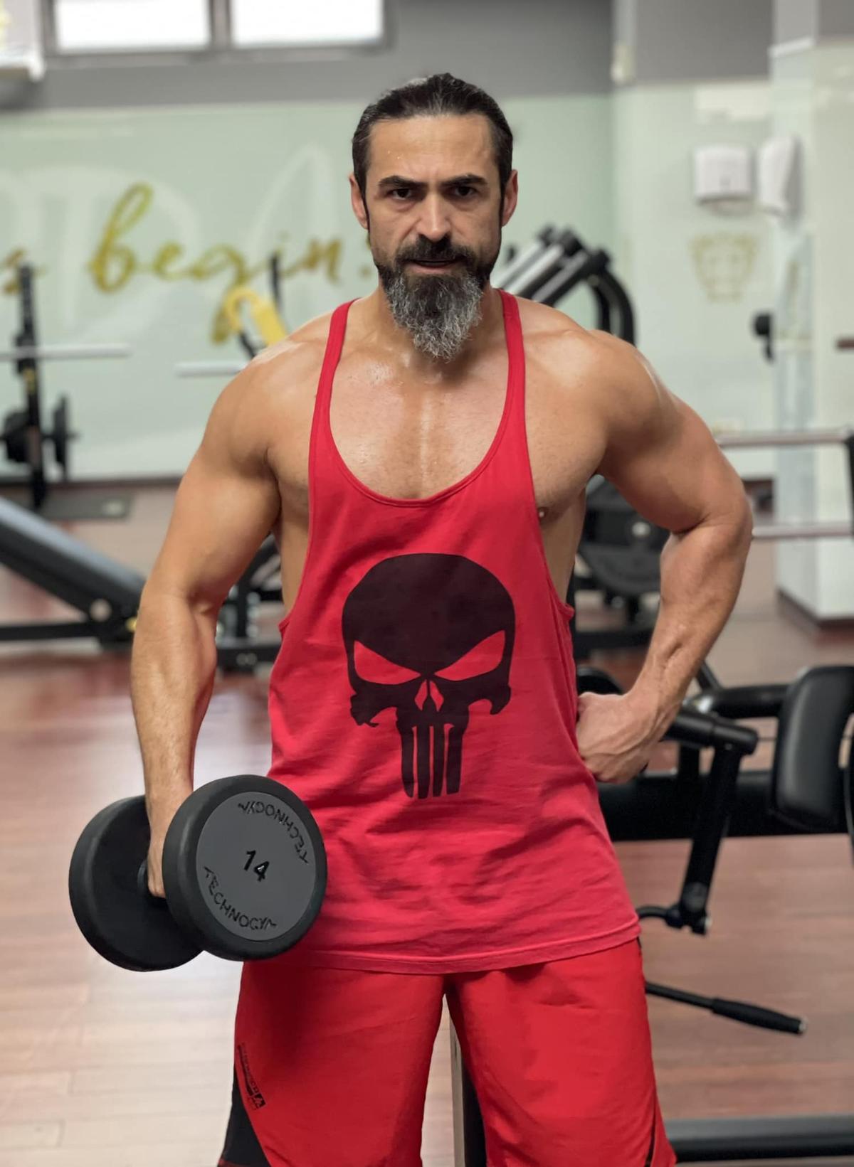 Antrenor cu 20 de ani de experiență în fitness: „90% dintre influencerii de health nu sunt curați!” + Care e „cel mai puternic aliment”
