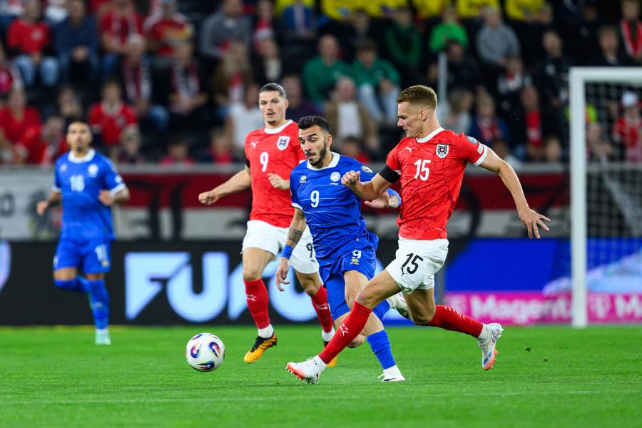 Cipru i-a dat mari bătăi de cap Austriei la meciul de la Linz, câștigat la limită de gazde, dintr-un penalty controversat // FOTO: Imago Images Jurnalistul cipriot Andreas Odysseos, previziuni alarmante pentru „tricolori”: „Selecționerul Mantzios are un plan, a crescut implicarea ofensivă a jucătorilor” + Pericol dinspre mijlocașul de la UTA: „Noua vedetă!”