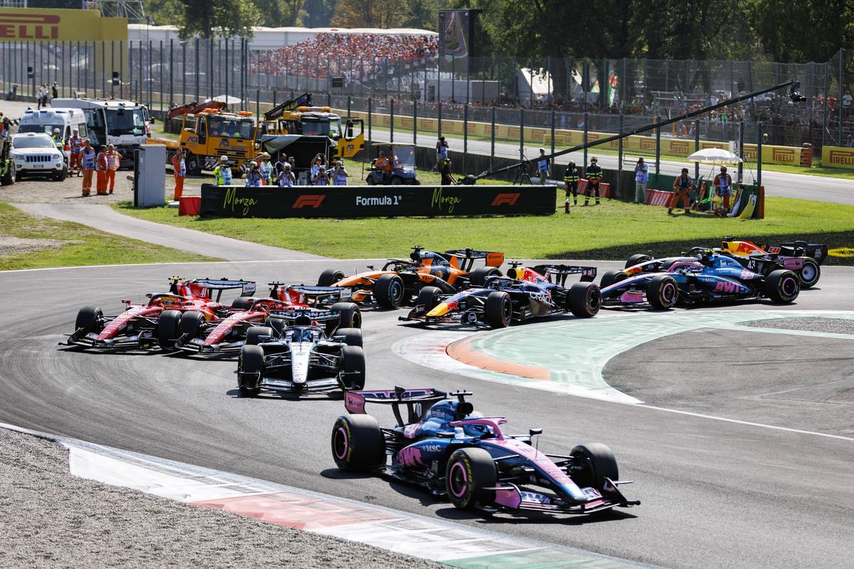 Plecat de pe locul 19, Kimi Antonelli a revenit uluitor și a câștigat Marele Premiu al Italiei! » S-a rescris istoria Formulei 1 la Monza