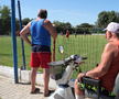 „Era să ne bage mortu-n casă înainte de final!”. Cum arată o duminică în Liga 6 Prahova: ședință aprinsă în vestiar, imnul și „Dragonul”
