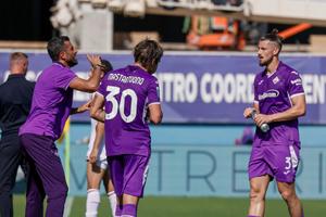 Radu Drăgușin a rămas fără antrenor la Fiorentina » Cine e favorit să îl înlocuiască pe Fabio Grosso