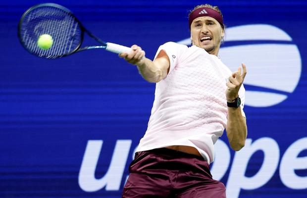 Favoritul principal de la US Open s-a calificat în optimi de finală pe un tablou masculin, unde mai sunt doar alți trei capi de serie din primii zece