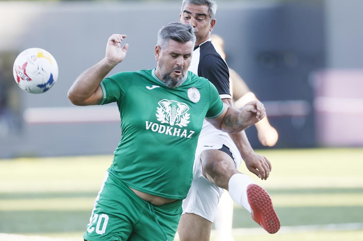 Un arbitru din Superliga a reușit o „dublă” pentru Sportul Studențesc, în primul meci oficial al echipei de la revenire! + Fostul portar al lui FCSB a jucat atacant