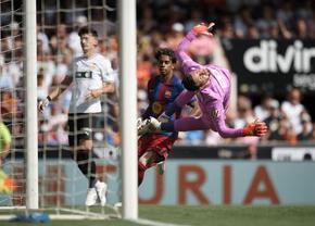 Valencia - Barcelona: UMILINȚĂ pe „Mestalla”. Clasamentul în La Liga