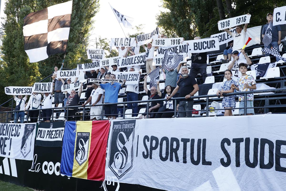 Un arbitru din Superliga a reușit o „dublă” pentru Sportul Studențesc, în primul meci oficial al echipei de la revenire! + Fostul portar al lui FCSB a jucat atacant