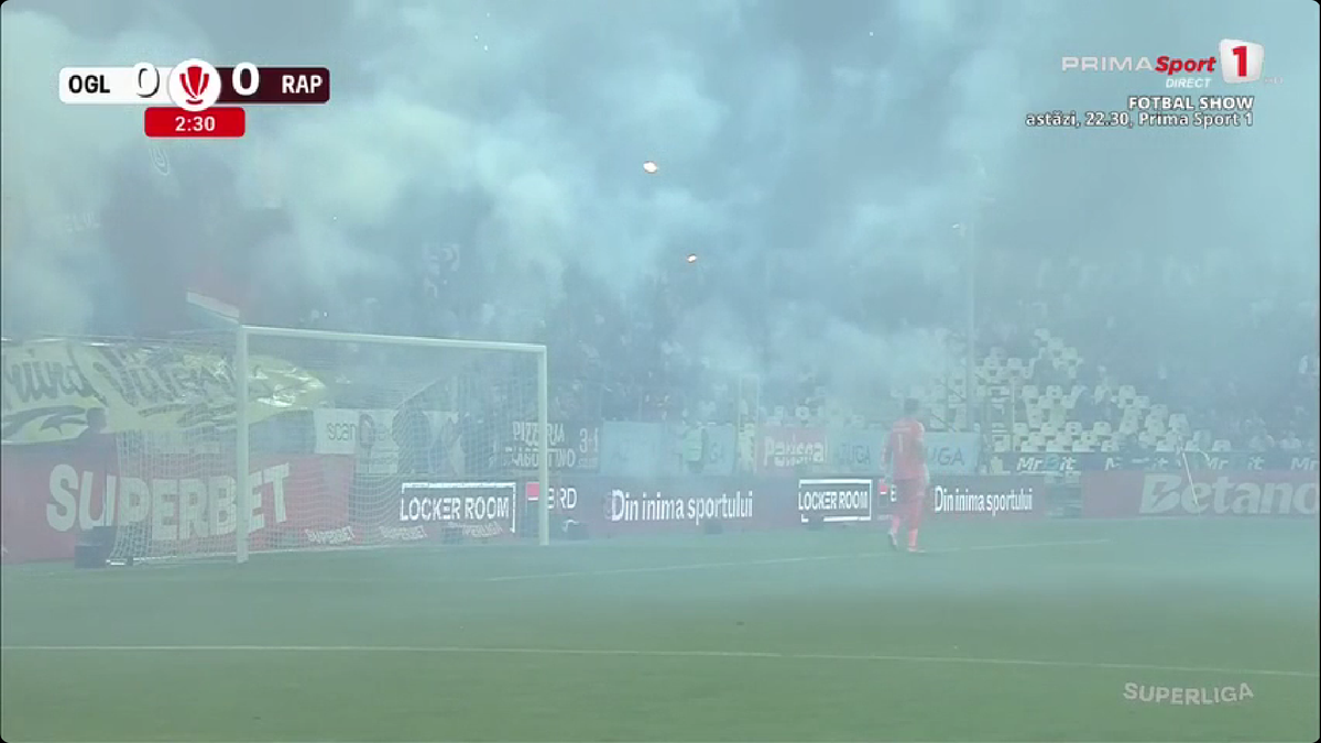 Show pirotehnic la Oțelul - Rapid
