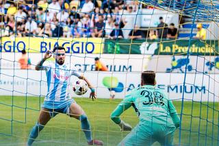 Petrolul - Corvinul 2-0 » Unii cu ocaziile, ceilalți cu golurile! Ploieștenii urcă pe 2 în Superligă