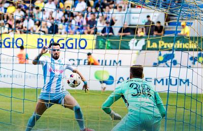 Petrolul - Corvinul 2-0 » Unii cu ocaziile, ceilalți cu golurile! Ploieștenii urcă pe 2 în Superligă
