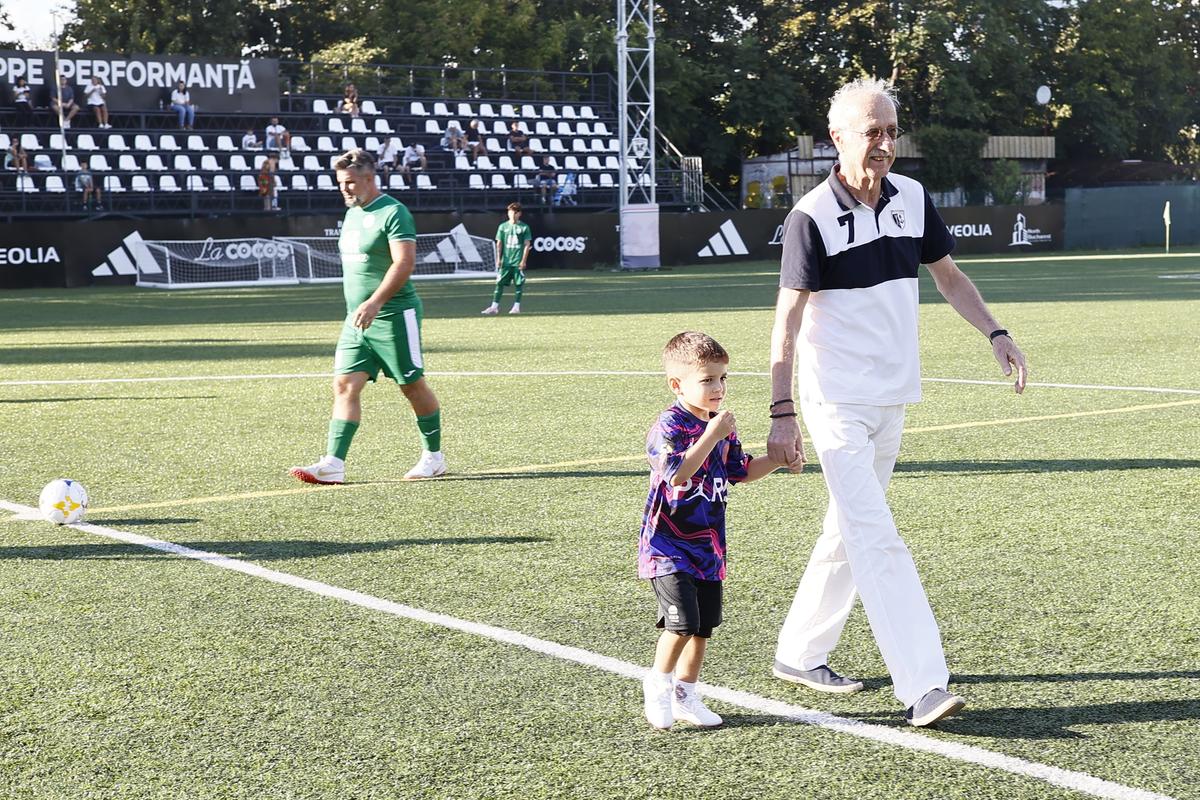 Un arbitru din Superliga a reușit o „dublă” pentru Sportul Studențesc, în primul meci oficial al echipei de la revenire! + Fostul portar al lui FCSB a jucat atacant
