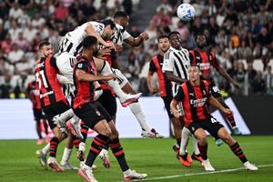 Avantaj pentru Chivu » Juventus și AC Milan s-au încurcat reciproc în derby-ul etapei #3 din Serie A