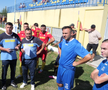 „Era să ne bage mortu-n casă înainte de final!”. Cum arată o duminică în Liga 6 Prahova: ședință aprinsă în vestiar, imnul și „Dragonul”