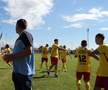 „Era să ne bage mortu-n casă înainte de final!”. Cum arată o duminică în Liga 6 Prahova: ședință aprinsă în vestiar, imnul și „Dragonul”
