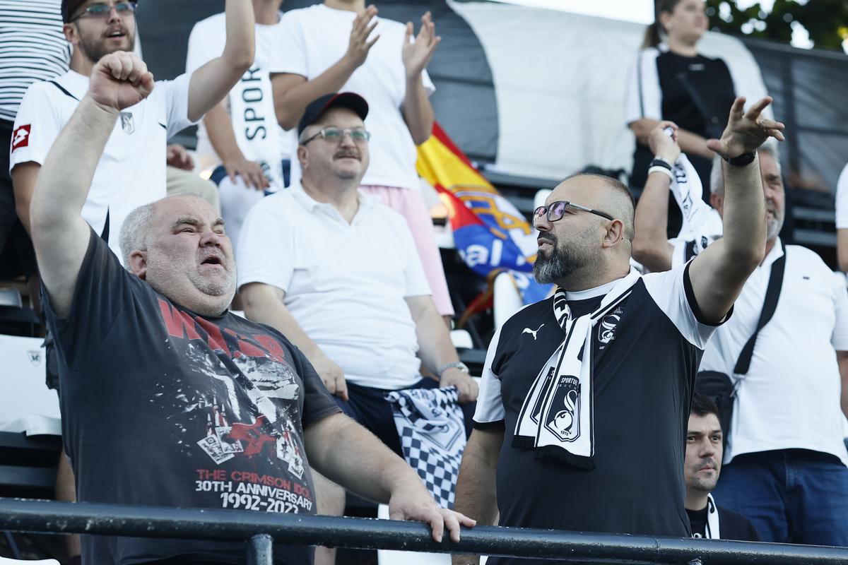 Un arbitru din Superliga a reușit o „dublă” pentru Sportul Studențesc, în primul meci oficial al echipei de la revenire! + Fostul portar al lui FCSB a jucat atacant